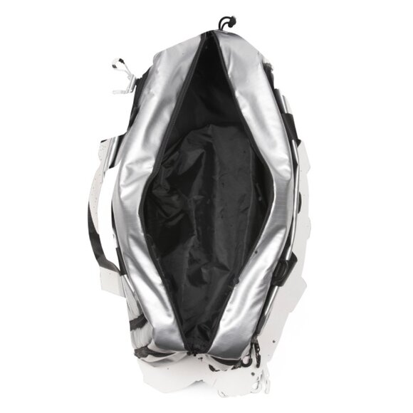 TRAVELERS CHOICE Silver 20in Odessa Metallic Weekender - Picture 2 of 2